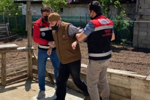 Hayat Arama Kurtarma Derneği Şehit Ailelerini ziyaret etti.