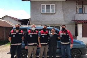 Hayat Arama Kurtarma Derneği Şehit Ailelerini ziyaret etti.