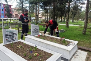 Şehitler Haftası Nedeniyle Kabristan Ziyaretlerinde bulunduk…