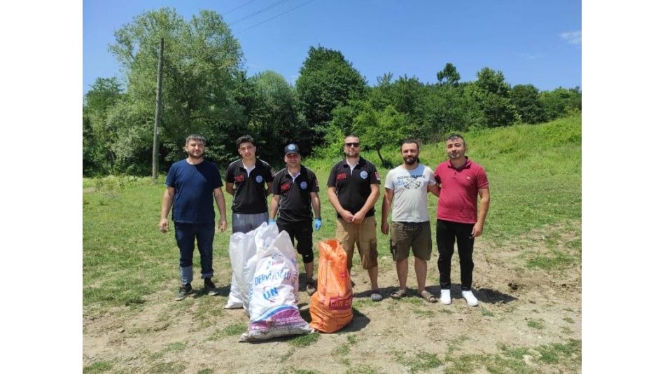 Yarıca Köyü Dere ve Köy Yolu Temizliği