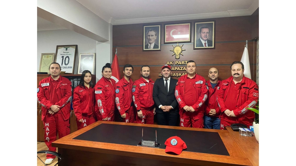 AKP Adapazarı İlçe Teşkilatı'na Ziyaretimizden Notlar